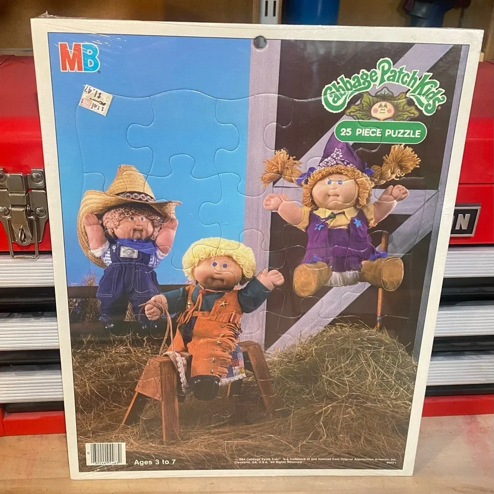 Set of 2 Vintage Cabbage Patch Kids 25 Pc Frame Tray Puzzles Milton Bradley